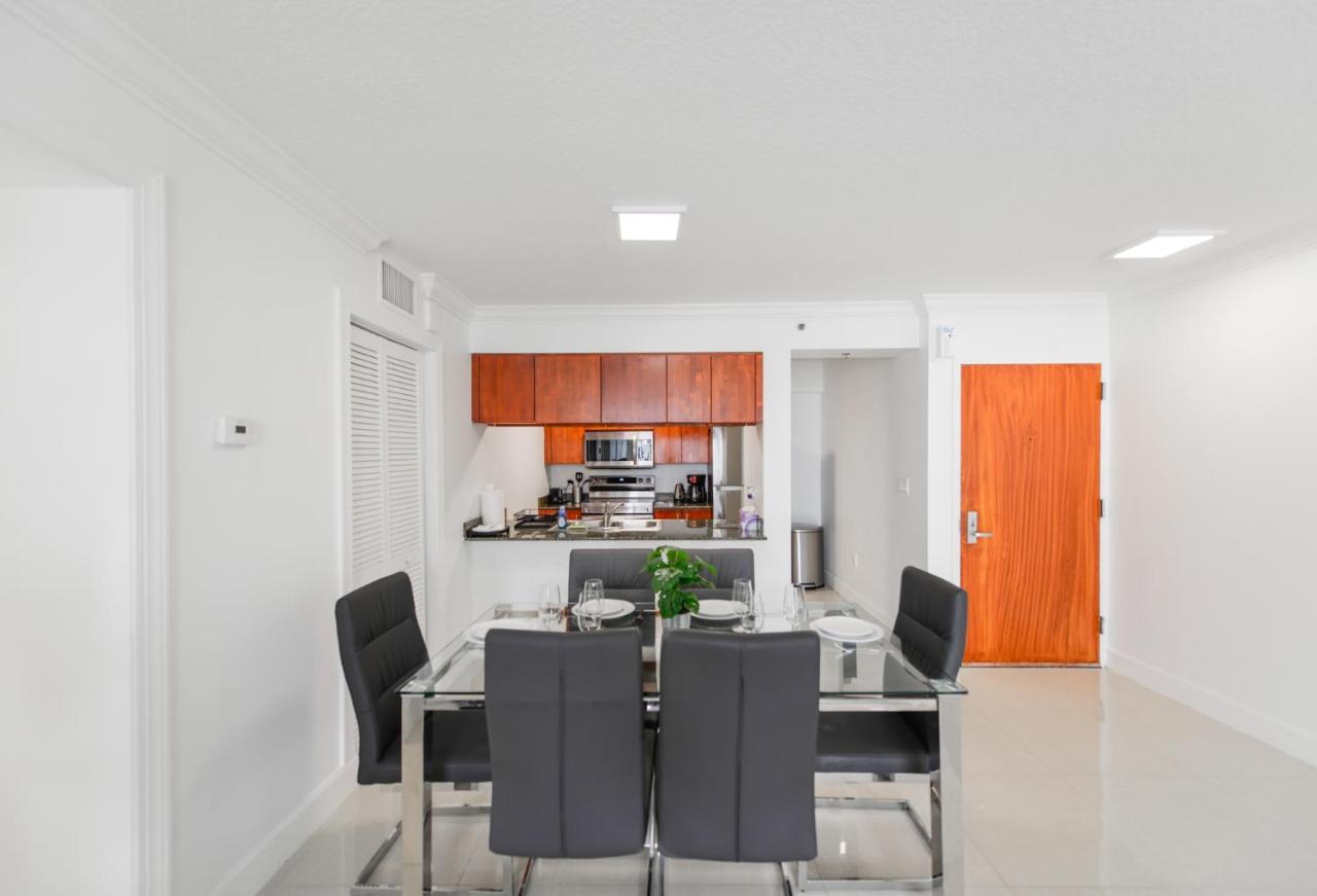 מיאמי Gorgeous Apartment In Brickell מראה חיצוני תמונה
